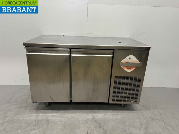 Kronus en acier inoxydable Comptoir réfrigéré 2 portes 131 cm 230V Horeca