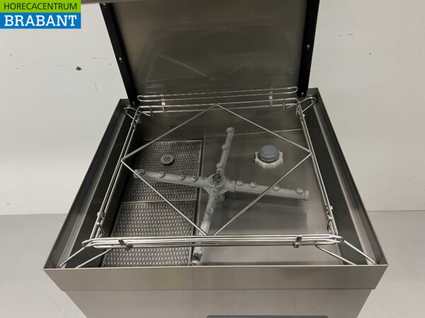 Lave-vaisselle intégrable Adler EVO 1000 en acier inoxydable avec adoucisseur d'eau intégré 400V Horeca – Image 6