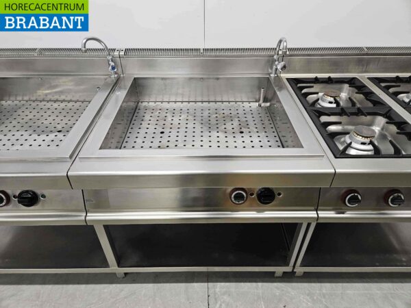 Gico Baking line en acier inoxydable Cuisinière 4 feux avec 2 x double bain marie GAS/400V Horeca – Image 5