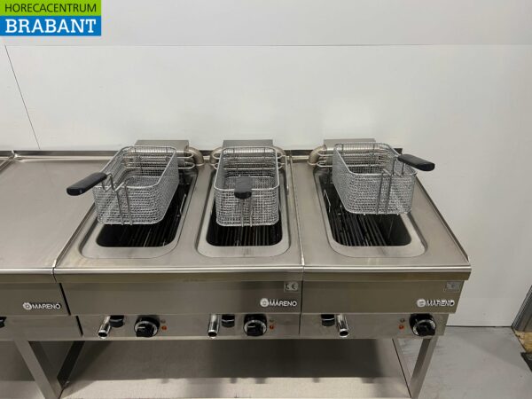 Ligne de cuisson Mareno en acier inoxydable Plaque électrique et 3 friteuses 240 cm 400V Horeca – Image 4