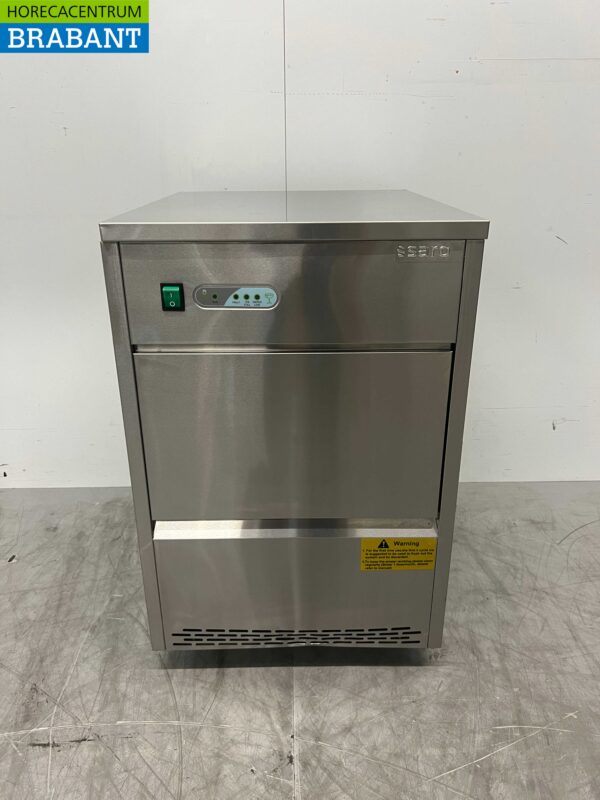 Machine à glaçons en acier inoxydable Saro 325-1005 Machine à glaçons 26 kg p/d 230V Horeca
