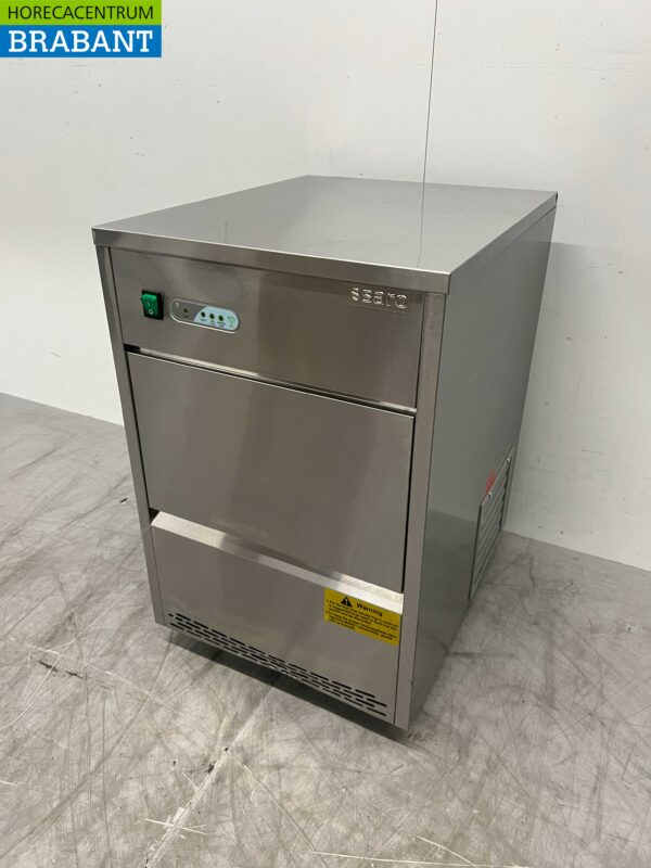 Machine à glaçons en acier inoxydable Saro 325-1005 Machine à glaçons 26 kg p/d 230V Horeca – Image 3
