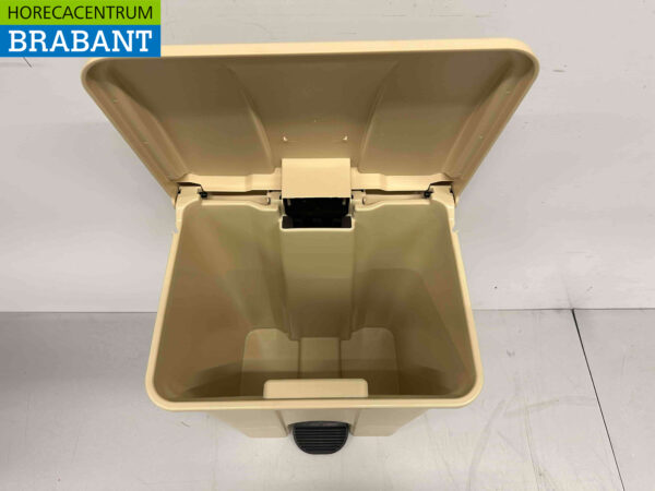 HCB Rubbish bin Poubelle 68,1 litres avec pédale Restauration – Image 5