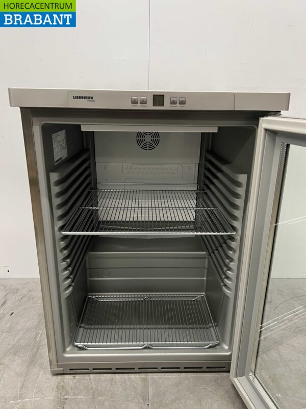 Réfrigérateur à porte vitrée Liebherr en acier inoxydable Réfrigérateur 143 litres 230V Horeca – Image 4
