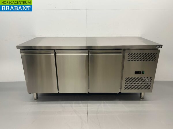 Banc de congélation en acier inoxydable 3 portes 1/1 gastronorm 179,5 cm Restauration