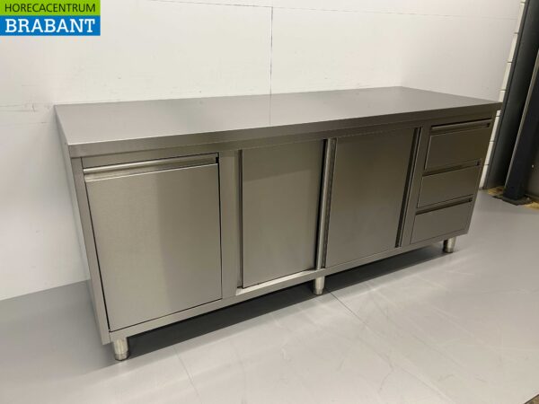 Armoire de travail en acier inoxydable Table de travail 2 portes coulissantes et 3 tiroirs et poubelle 200 cm Horeca – Image 3