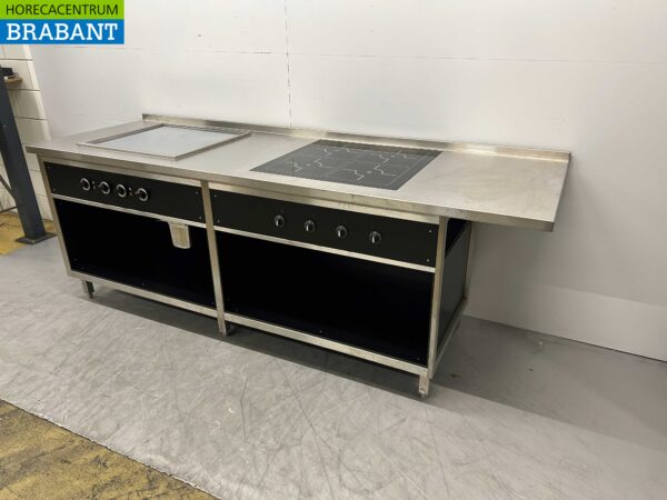 Acier inoxydable Mareno Baking line Plaque de cuisson électrique miroir / plancha et 4 brûleurs induction 247 cm 400V Horeca – Image 3