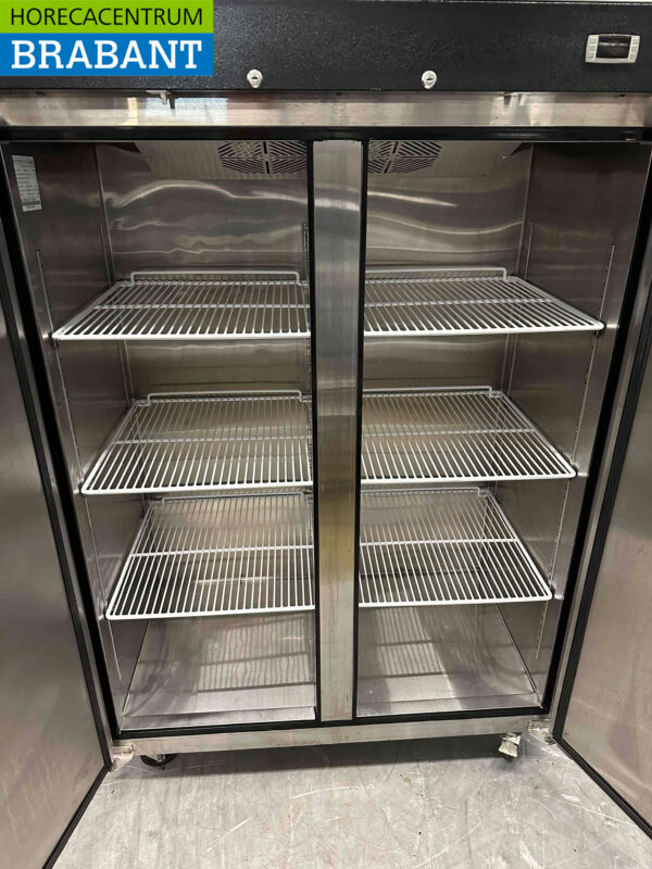 Réfrigérateur Pelican en acier inoxydable à deux portes 900 litres 230V Horeca – Image 4