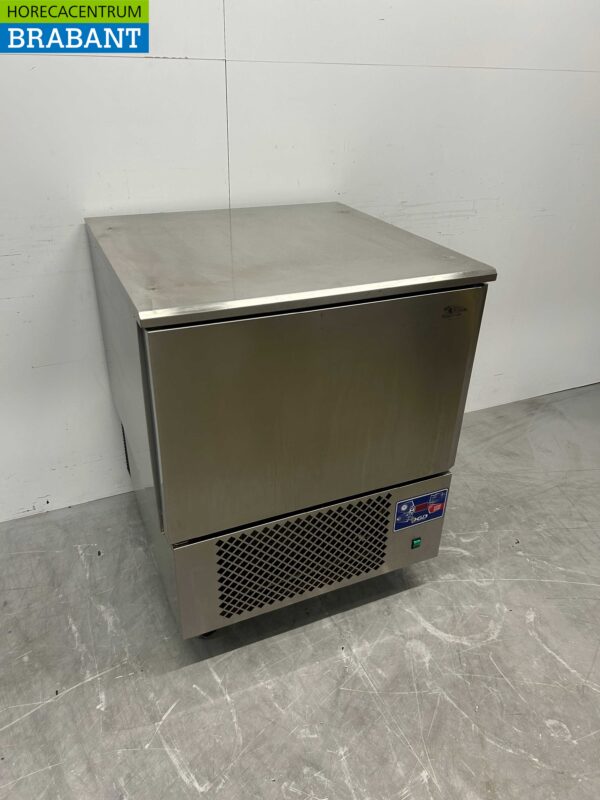 Tecnodom Blastchiller en acier inoxydable Refroidisseur rapide Congélateur à chocs 5 x 1/1 GN ou 60/40 230V Horeca – Image 3
