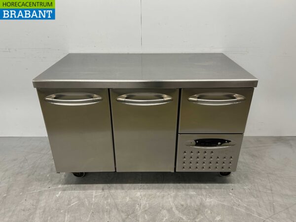 Établi réfrigéré mobile Mercatus en acier inoxydable 2 portes et 1 tiroir 132 cm 230V Horeca