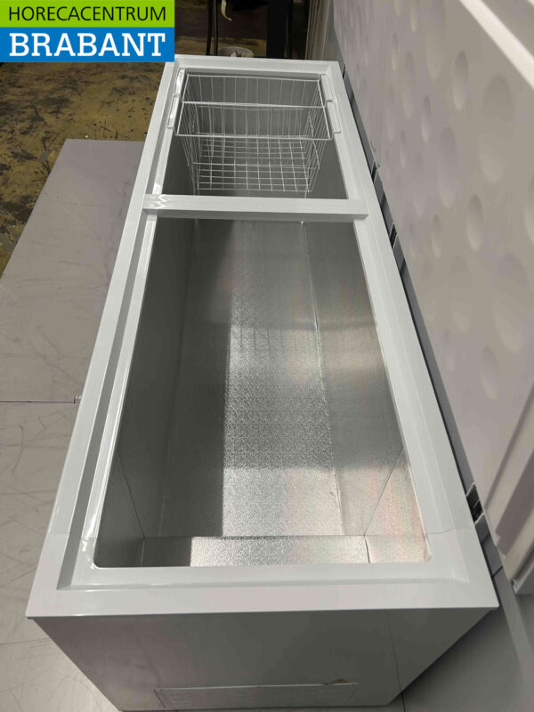 HCB Freezer Congélateur coffre avec double couvercle rabattable 670 litres 230V Horeca – Image 7