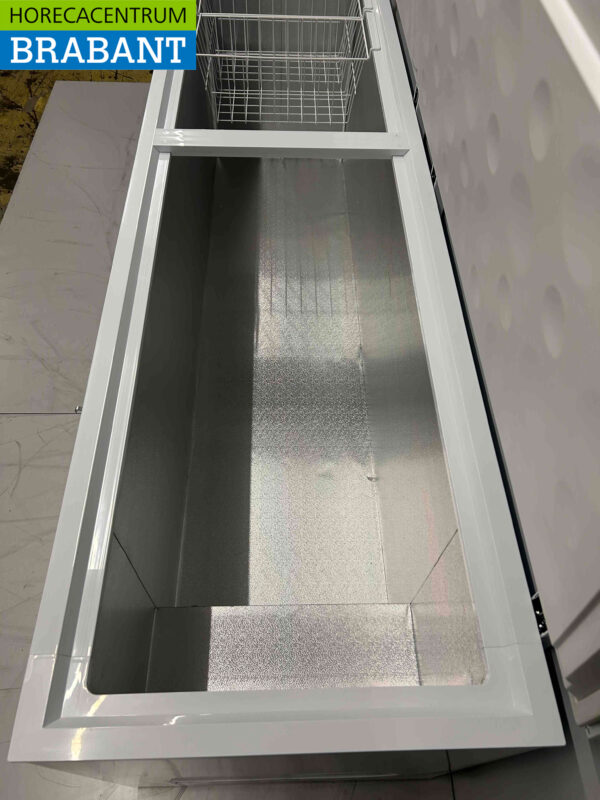 HCB Freezer Congélateur coffre avec double couvercle rabattable 755 litres 230V Horeca – Image 8