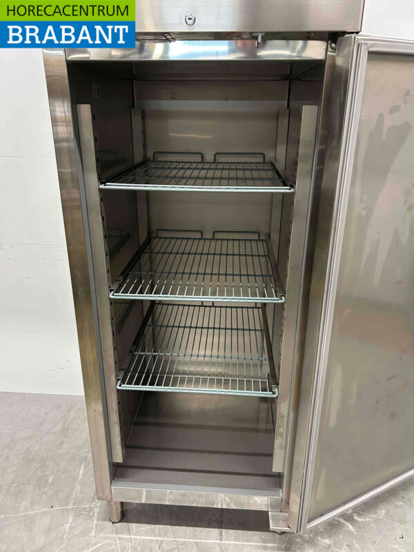 Saro Réfrigérateur en acier inoxydable Refroidissement 650 litres 230V Horeca – Image 4