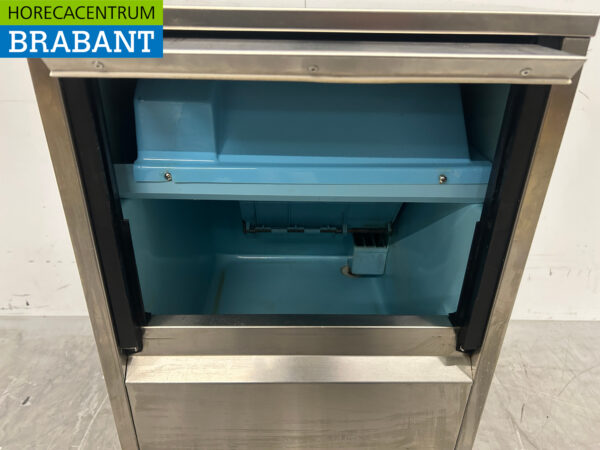 Machine à glaçons ITV Quasar en acier inoxydable Machine à glaçons 31 kg p/d 230V Horeca – Image 4