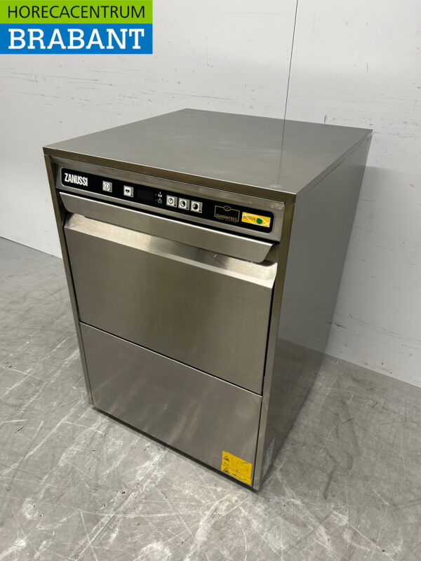 Lave-vaisselle Zanussi Zucai en acier inoxydable Chargement frontal 400V Horeca – Image 2