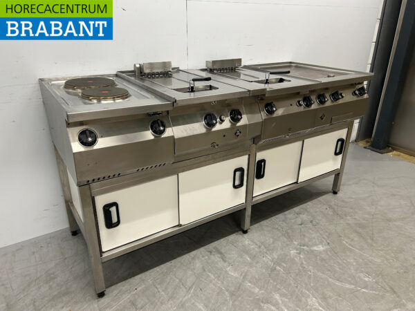 Ligne de cuisson MKN en acier inoxydable 2 brûleurs, 2 x friteuse et plancha 400V Horeca – Image 3