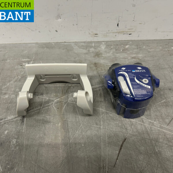 Brita Purity C 0-70% JG8 Tête de filtre avec support mural Horeca