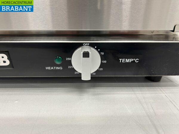 Four à convection à air chaud en acier inoxydable Four de cuisson 66 litres 230V Restauration – Image 5