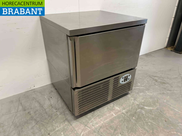 Bartscher Blastchiller Fast Cooler Shockfreezer en acier inoxydable 5 x 1/1 GN ou 60/40 230V Horeca – Image 3