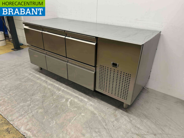 Mercatus en acier inoxydable Établi réfrigéré 6 tiroirs 175,5 cm 230V Horeca – Image 2