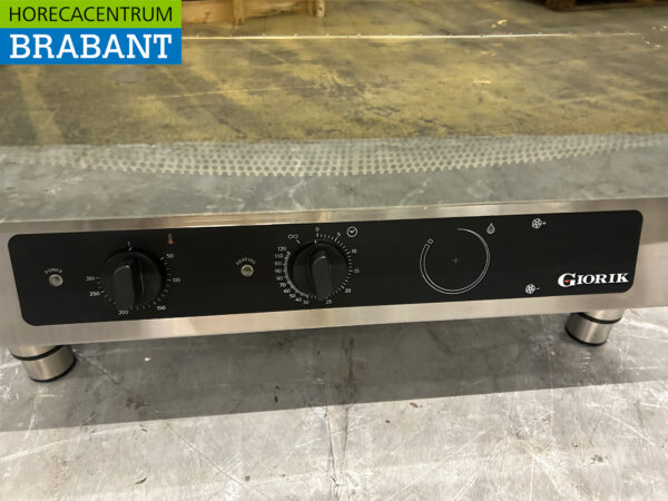 Four à convection Giorik MR4 en acier inoxydable Four à air chaud 400V Horeca – Image 4