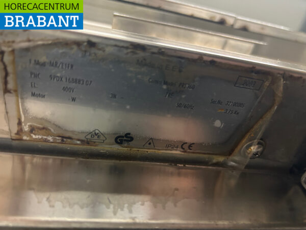 Ligne de cuisson Zanussi en acier inoxydable composée d'un bain-marie, d'une plaque de cuisson et d'une cuisinière à 4 brûleurs 140 cm 230V + 400V + GAZ Horeca – Image 9