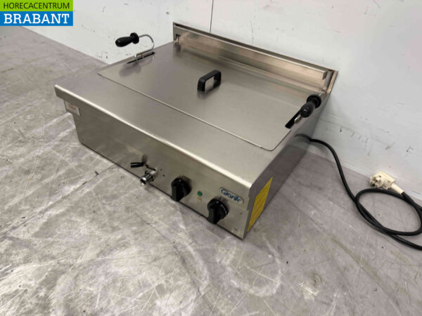 Acier inoxydable Giorik FP18S Friteuse de poisson Friteuse de brioches à l'huile Friteuse 18 litres 400V Horeca – Image 3