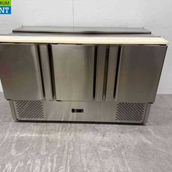 Acier inoxydable Comptoir réfrigéré Saladette 3 portes 136 cm 230V Horeca