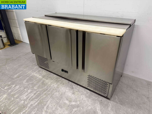 Acier inoxydable Comptoir réfrigéré Saladette 3 portes 136 cm 230V Horeca – Image 3