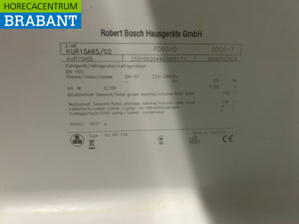 Bosch Réfrigérateur encastrable 142 litres 230V Horeca – Image 5