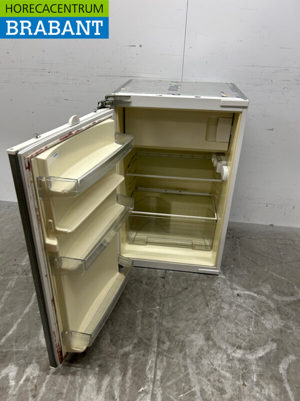 Bosch Réfrigérateur encastrable 137 litres 230V Horeca – Image 4