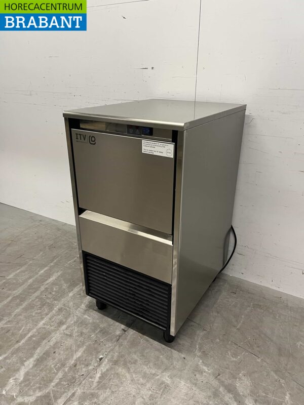 ITV IQ 85C AIRE 220-50 en acier inoxydable Machine à glace à écailles Machine à glace 88 kg p/24h 230V Horeca – Image 2