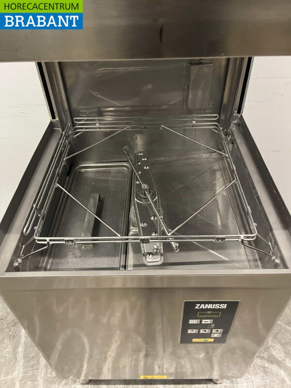 Lave-vaisselle coulissant Zanussi ZHTAI en acier inoxydable 400V – Image 5