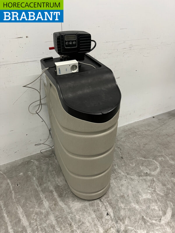 Lubron EasySoft 1700 Adoucisseur d'eau automatique 1700 litres par heure 230V Horeca – Image 3