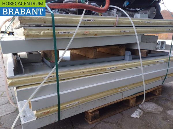 Chambre froide Cellule de congélation avec 2 cuves à bière Installation de 500 litres 230V Horeca – Image 2