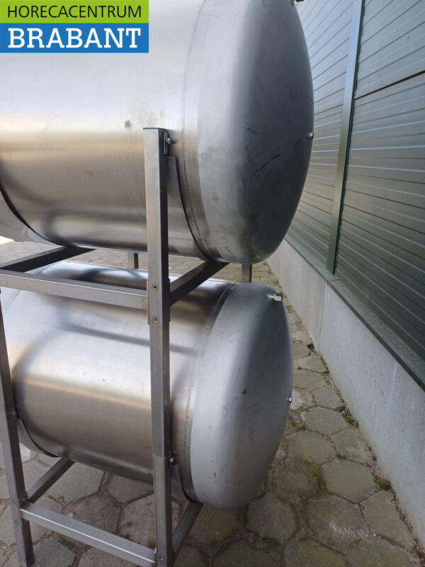 Chambre froide Cellule de congélation avec 2 cuves à bière Installation de 500 litres 230V Horeca – Image 9