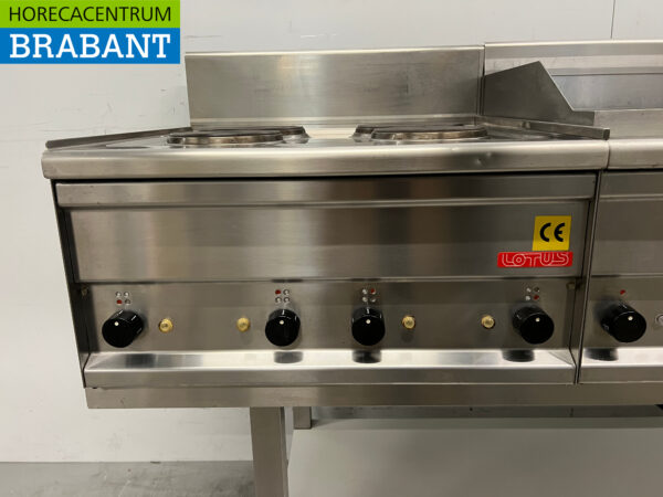 Acier inoxydable Lotus Fry line 4 brûleurs, plancha et double friteuse 2 x 10 litres 212 cm 400V Horeca – Image 8