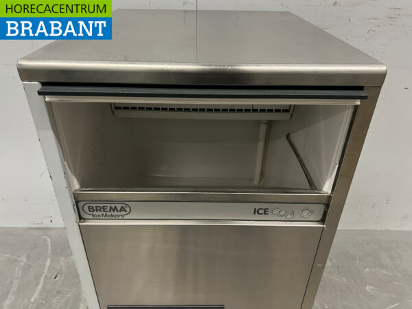 Machine à glaçons Brema en acier inoxydable 47 kg/24h 230V Horeca – Image 4