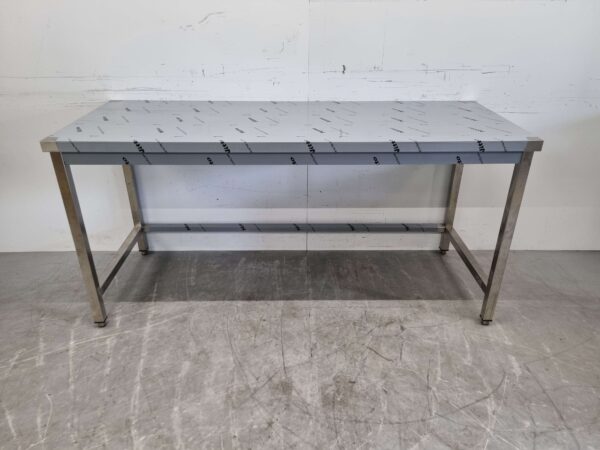 Table de travail en acier inoxydable Premium-line 180 x 70 x 85 cm Restauration