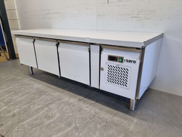 Acier inoxydable Saro Substructure Réfrigérateur 3 portes 179,5 cm 230V Horeca – Image 2