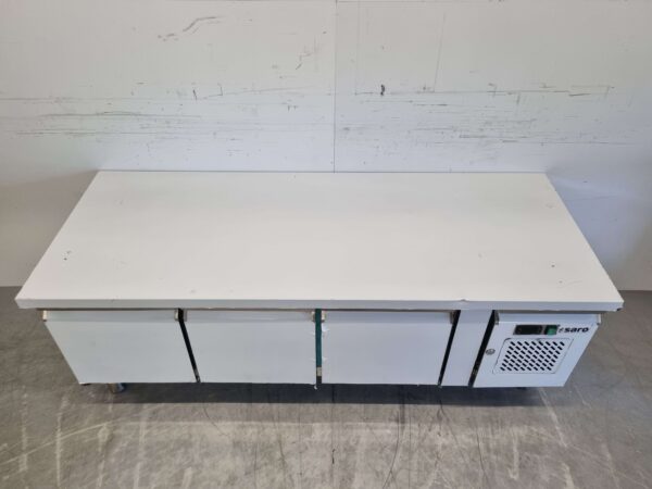 Acier inoxydable Saro Substructure Réfrigérateur 3 portes 179,5 cm 230V Horeca – Image 4