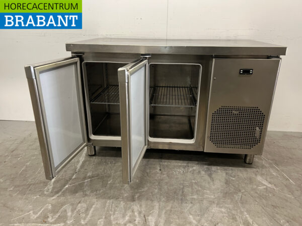Établi réfrigéré en acier inoxydable 2 portes 132,5 cm 230V Horeca – Image 4