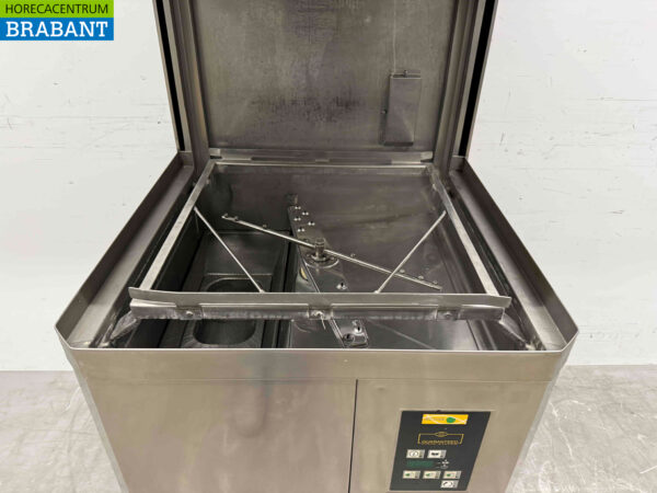 Lave-vaisselle à passage Zanussi en acier inoxydable Lave-vaisselle 400V Restauration – Image 5