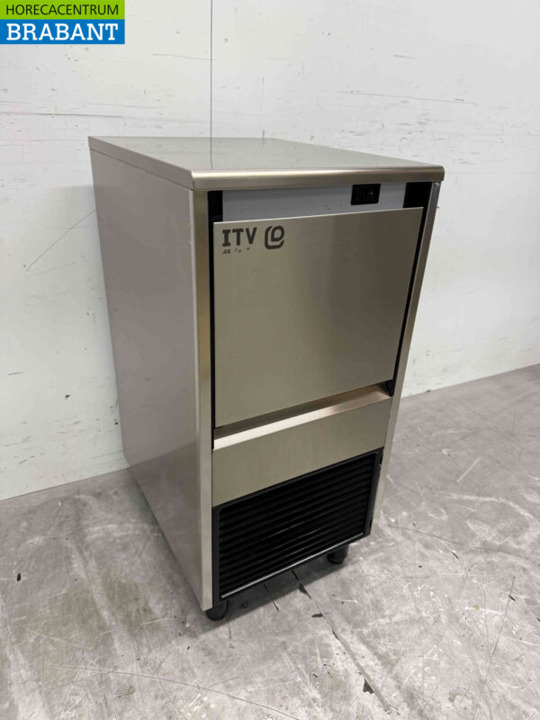 Machine à glaçons ITV Quasar en acier inoxydable Machine à glaçons 33 kg p/d 230V Horeca – Image 3