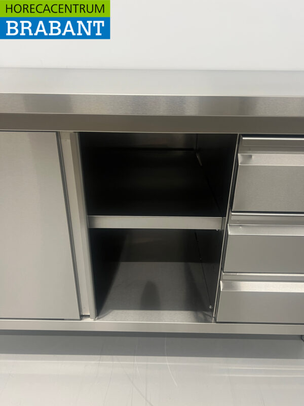 Acier inoxydable Premium-line Armoire Table de travail 2 portes coulissantes et 3 tiroirs 140 cm Horeca – Image 4