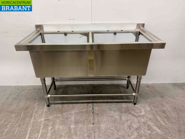 Évier en acier inoxydable Vogue CF406 Double évier 141 cm Restauration