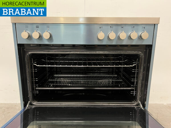 Plaque à induction Saro en acier inoxydable avec four électrique 400V Horeca – Image 5