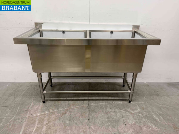 Évier en acier inoxydable Vogue CF406 Double évier 141 cm Restauration