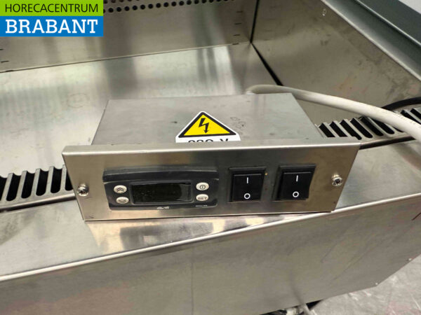 Vitrine réfrigérée encastrable en acier inoxydable 4 x 1/1 gastronorm GN 145 cm 230V Horeca – Image 5