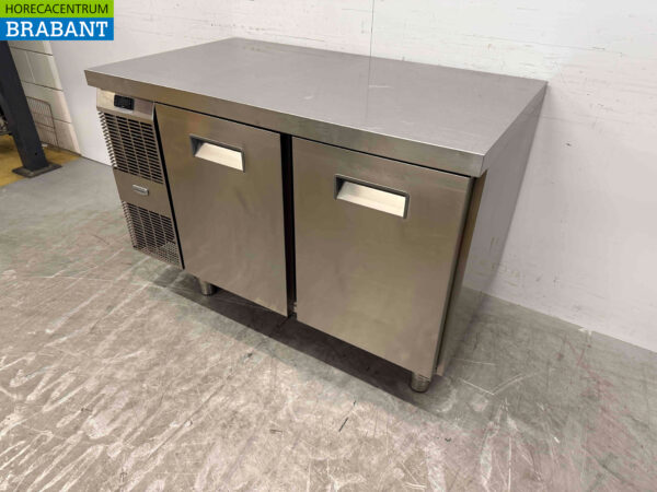 Acier inoxydable Electrolux Comptoir réfrigéré 2 portes 124 cm 230V Horeca – Image 3